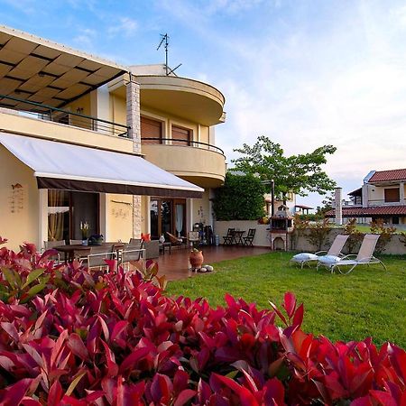 #Luxlikehome Hill Summer Villa Elani 외부 사진